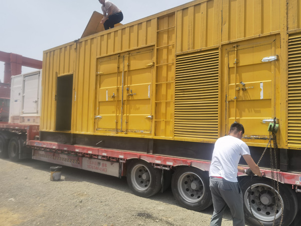 固原发电机出租100KW发电机需要什么规格的电缆线？