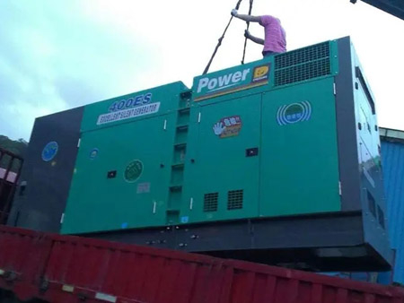 固原柴油发电机组转速不稳定时，如何对发动机进行维护？