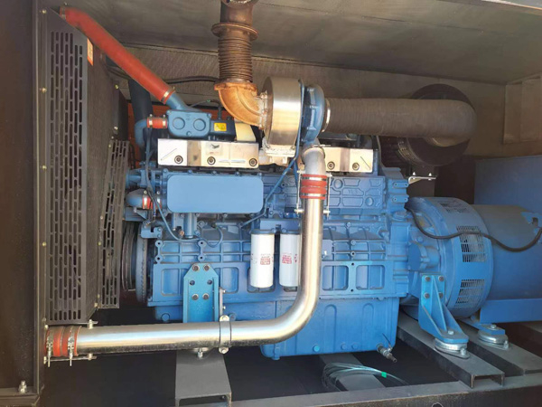 固原柴油发电机组一般有几种电压输出？