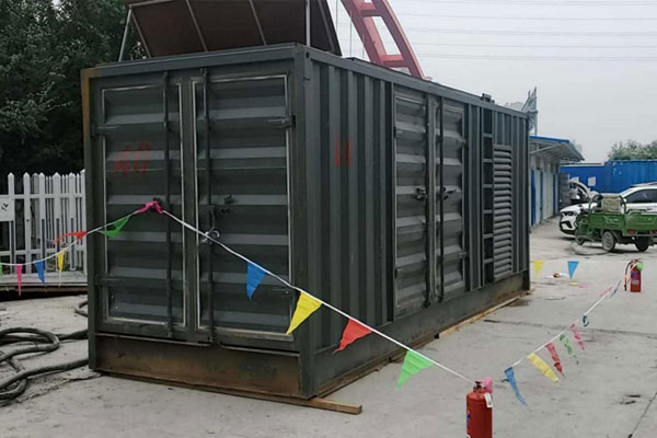 固原发电机租赁空气滤清器多久更换一次？