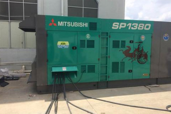 固原为什么有些柴油发电机组的输出电压可以调节？