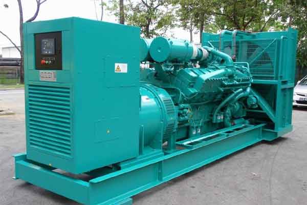 固原柴油发电机组电压不稳定怎样维修？