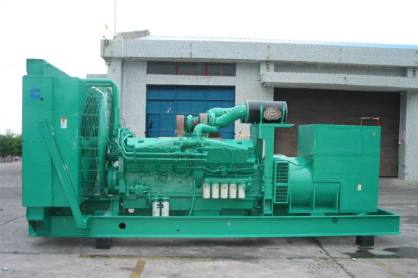 固原工厂发电机应急发电时如何更准确地检查发电机状态？