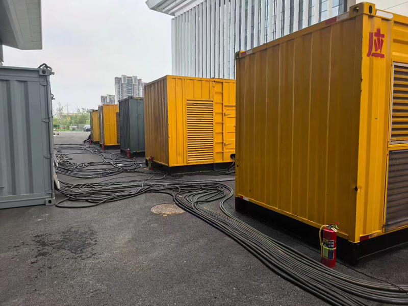 固原不同季节柴油发电机组保养有哪些注意事项？